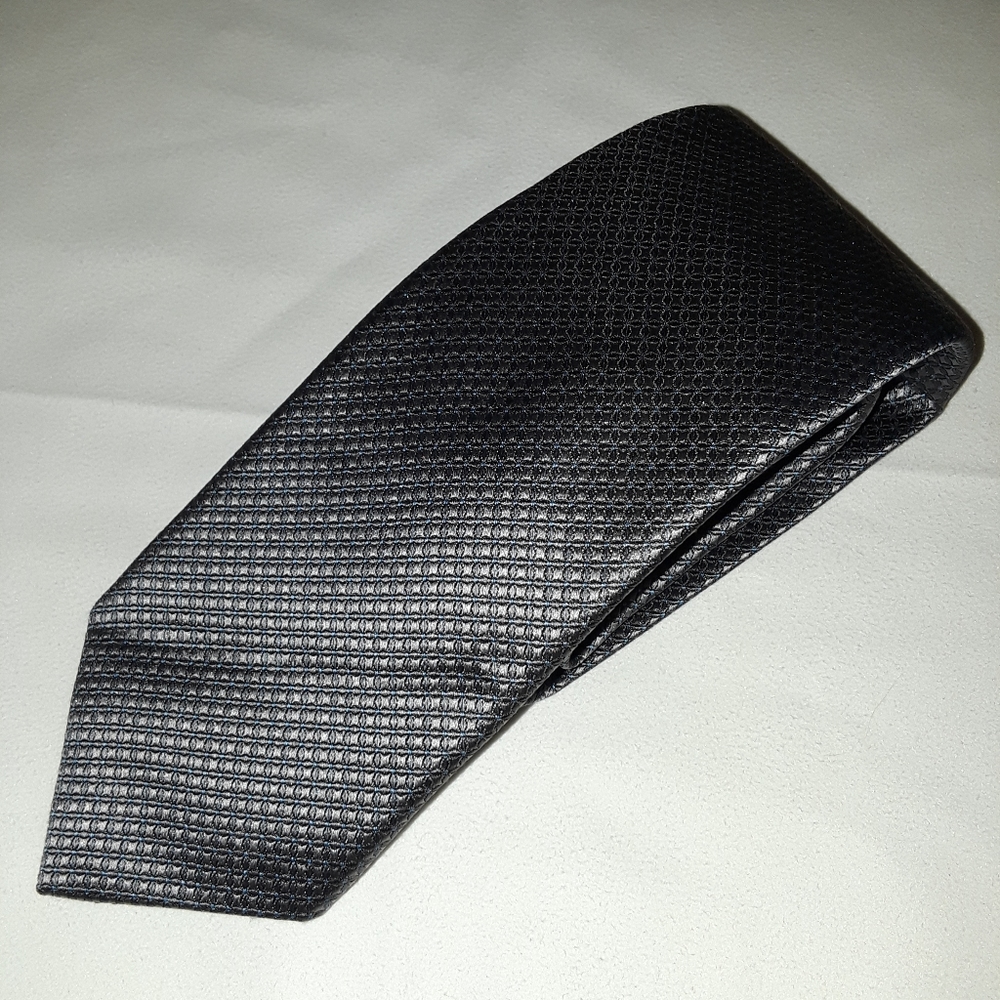 David Donahue authentic silk tie